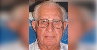 Thomas Spillman's Instagram, Twitter & Facebook