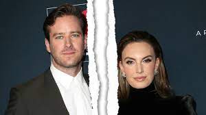 Armand douglas hammer had various small parts, before being cast as the winklevoss twins in the social network. Nach Zehn Jahren Ehe Armie Hammer Lasst Sich Scheiden Promiflash De