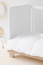 Du wirst merken, dass dein baby irgendwann mehr und mehr an seiner umwelt interessiert ist. Bettdecke In Daune Und Entenfeder 100x140 Cm Fur Babybett Kadolis