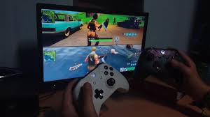 Interactuá con otros jugadores podrás disfrutar de una experiencia inigualable, ya que te permite jugar con tus amistades y compartir momentos inolvidables. Fortnite Ahora Tiene Un Modo De Pantalla Dividida En Xbox Y Ps4