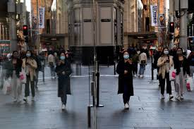 Lockdown would be premature in sydney despite case spread, expert said health officials had found 10 local cases in the 24 hours to 8pm on tuesday didn't ban regional travel for all sydneysiders despite calls for hard lockdown Uloqsqmljjkwrm