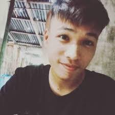 Derrick Avery's Instagram, Twitter & Facebook