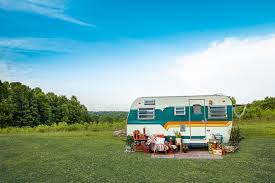 Spread the cost of your camper with finance. Camper Financing Tips For Getting Your First Motorhome Mondomulia