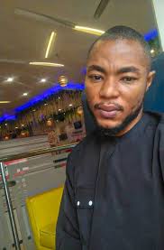 Happy birthday to me! My Redeemer Liveth! Frayo Art Gallery Frayo Ekanem  FRAYO ART GIST & PROMOTION Coach Frayo