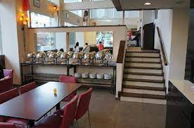 It is cozy, clean, convenient, comfortable and affordable. æ•´æ´çš„é¤åŽ… Picture Of Hotel Summer View Kuala Lumpur Tripadvisor