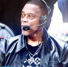 Whats with Asuar tho