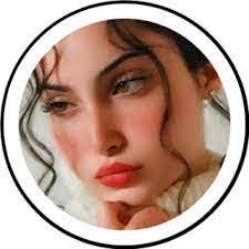 Mickey Kangur's Instagram, Twitter & Facebook