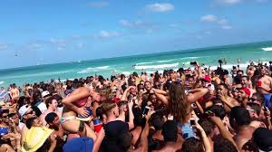 A new mexico teen's vacation to disney world turned into a rescue mission when she saved a young girl's life. 31 Best Spring Break Destinations Of All Time College Magazine