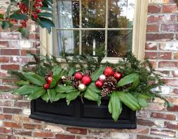 Blumenkasten Weihnachtlich Dekorieren Zapfen Weihnachtskugel Weihnachtsdeko Ideen Ideas Weihnachten Dekoration Weihnachtlich Dekorieren Weihnachtsdekoration