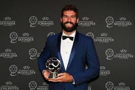 Comme son entraîneur il y a quelques jours, alisson becker ne pourra pas assister à l'enterrement d'un proche. Alisson Becker Facts Networth Girlfriend Family Cars Etc