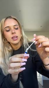 Jana Casey's Instagram, Twitter & Facebook