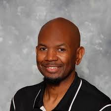 Travis Billings's Instagram, Twitter & Facebook