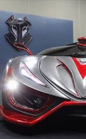 A replay then showed grosjean frantically leaping out of his fireball inferno with the aid of a medical doctor. Pin On Luxury Cars