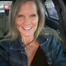 Robert Fiveash's Instagram, Twitter & Facebook