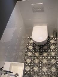 association carreau de ciment et carrelage wc kleines wc zimmer bad inspiration kleine toilette