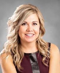 Jenna Hayes's Instagram, Twitter & Facebook