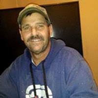 Glenn Griggs's Instagram, Twitter & Facebook