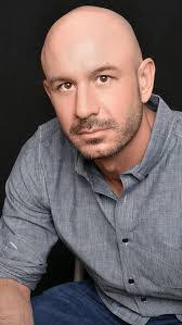 Chris Washer's Instagram, Twitter & Facebook