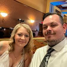 Jessica Lusher's Instagram, Twitter & Facebook