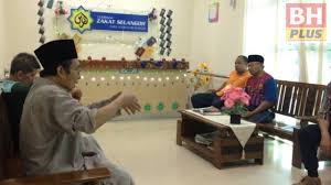 Lebih malang lagi, warga emas di pusat jagaan tersebut juga dipaksa meminum air kencing, makan cili termasuk diberi ubat tidur dalam dos yang berlebihan. Pusat Jagaan Lzs Teratur Dan Sistematik