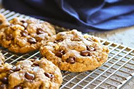 The best recipe for chewy oatmeal cookies is not on the back of the oat canister. Recipe For Oatmeal Cookies With Molassas Oatmeal Raisin Bars Recipe Martha Stewart The Perfect Christmas Cookies For Your Freezer Stash Decorados De Unas