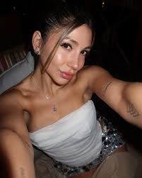 Carolina Elizabeth (@caarolinnaelizabeth) • Instagram photos and videos