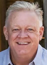 School growth, funding concerns committee Nearest Green lights up for  Christmas