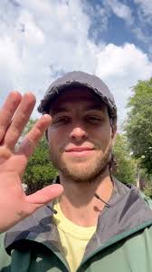 UK/EU tour starts tomorrow! I'm chuffed! See y'all there. ❤️