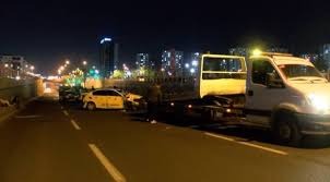 Kazada ağır yaralananların durumu ciddiyetini koruyor. Diyarbakir Da Trafik Kazasi 1 I Polis 6 Yarali Son Dakika Haberleri