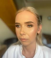 Natasha Dardas: Make up, Hair & Beauty