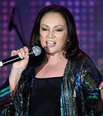 София ротару, алла пугачёва, адриано челентано, «самоцветы», тото кутуньо, modern talking, «кино», ricchi e poveri, abba и другие. Byvshaya Pomoshnica Sofii Rotaru Rasskazala O Tyuremnom Sroke Iz Za Pevicy Muzyka Kultura Lenta Ru