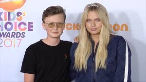 Their tight sibling bond is almost inseparable, but what happens when someone tries to come between them? Alli Simpson And Tom Simpson 2017 Kids Choice Awards Orange Carpet Youtube