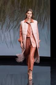 Kim riekenberg sports illustrated 2020 in saratoga, wyo. Modetrends 2021 Das Sind Die Highlights Und Trends Vom Laufsteg Gala De