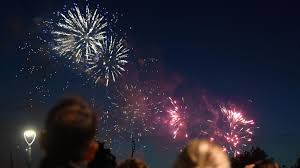 Pour célébrer la fête nationale à haguenau, ce sont deux jours d'animations qui sont proposés pour le public. Lille Pas De Feu D Artifice Pour Le 14 Juillet