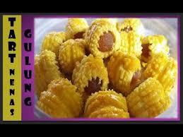 Resepi tart nenas gebu mudah | cara buat tart nenas gulung mesti cuba!! Tart Nenas Gulung Resepi Tart Nenas Mudah Sedap Biskut Nastar Jem Ne Makanan Tar Resep