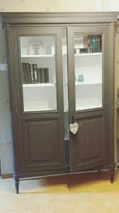 Armoire Vitree Relookee Initialement Vernis Chene Clair Plus D Actualite Je L Ai Relookee Avec Des Peinture Armoire Vitree Relooking Meuble Vernir Un Meuble