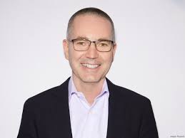 Former Amazon operations vice president joins Blue Origin