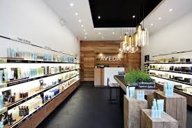 Retail Modern Lighting Spotted In Aveda Beauty Store Niche Modern Salon Interior Design Pharmacy Design