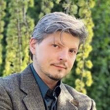 Tony Robillard's Instagram, Twitter & Facebook