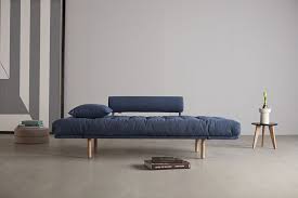 Rollo Bietet Ihnen Viele Moglichkeiten Ihr Daybed Ganz Individuell Zu Gestalten Die Seitenteile Sind 5fach Verstellbar V Sofa Haus Deko Schlafsofa