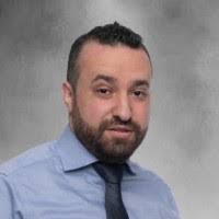 200+ perfiles de «Hatoum»