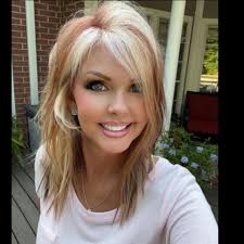 Happy Birthday to my good mate Robert Downey Jr. He knows Thor is his  favorite Avenger 😂