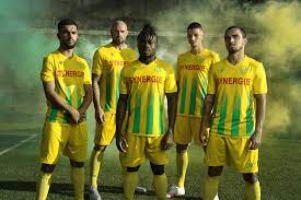 Fort de ses 70 licenciés, le club dispose de 2 équipes masculines et 1 équipe féminine. Fc Nantes Photos Facebook