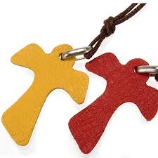 The pheon is as specific type of arrowhead of ancient origin, made of fine steel. What Is The Meaning Of The Tau Cross So Loved By St Francis