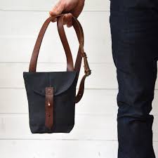 The Small Hunter Satchel stores