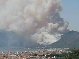 Türkiye, antalya'yı konuşurken bir yangın da marmaris'te çıktı. Marmaris Te Orman Yangini Tamga Turk