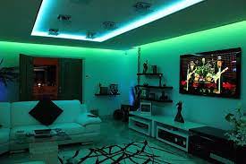 These modern living room ideas come from making a cozy place to hang out. Iluminacion Led Rgb Sinapsis Controls Espacio Inteligente Cambia El Color De Una Estancia De Acuerdo Led Lighting Bedroom Dark Living Rooms Strip Lighting