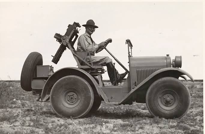 Chevrolet CMP 15 CWT with Breda 20mm gun http://panzerserra.blogspot.de/