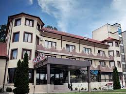 Aqua park president este localizat la iesirea din baile felix spre deva. Hotel President Baile Felix Romania