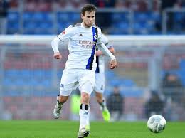 Game log, goals, assists, played minutes, completed passes and shots. Louis Schaub Neuer Hsv Profi Stellt Fest Keiner Ist Bei 100 Prozent